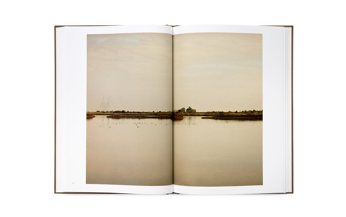 Dark Line – The Thames Estuary
